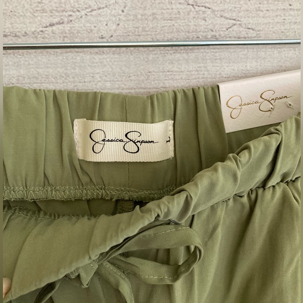 Jessica Simpson | NWT Women’s Olive Haze Luxe Cargo Pants - Picture 7 of 8
